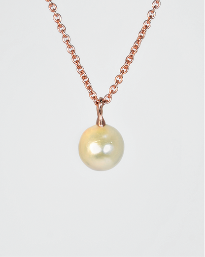 Back View of Nisi Cove Pendant with Round Pearl in 18K Rose Gold