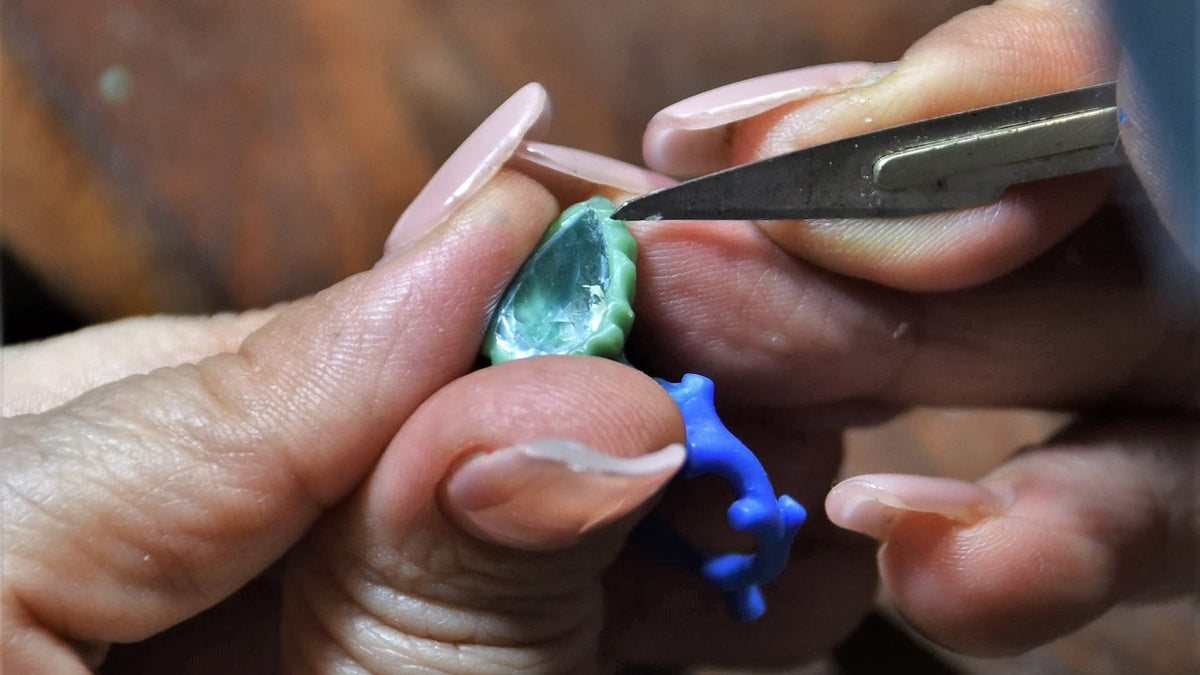 Craft Your Perfect Engagement Ring