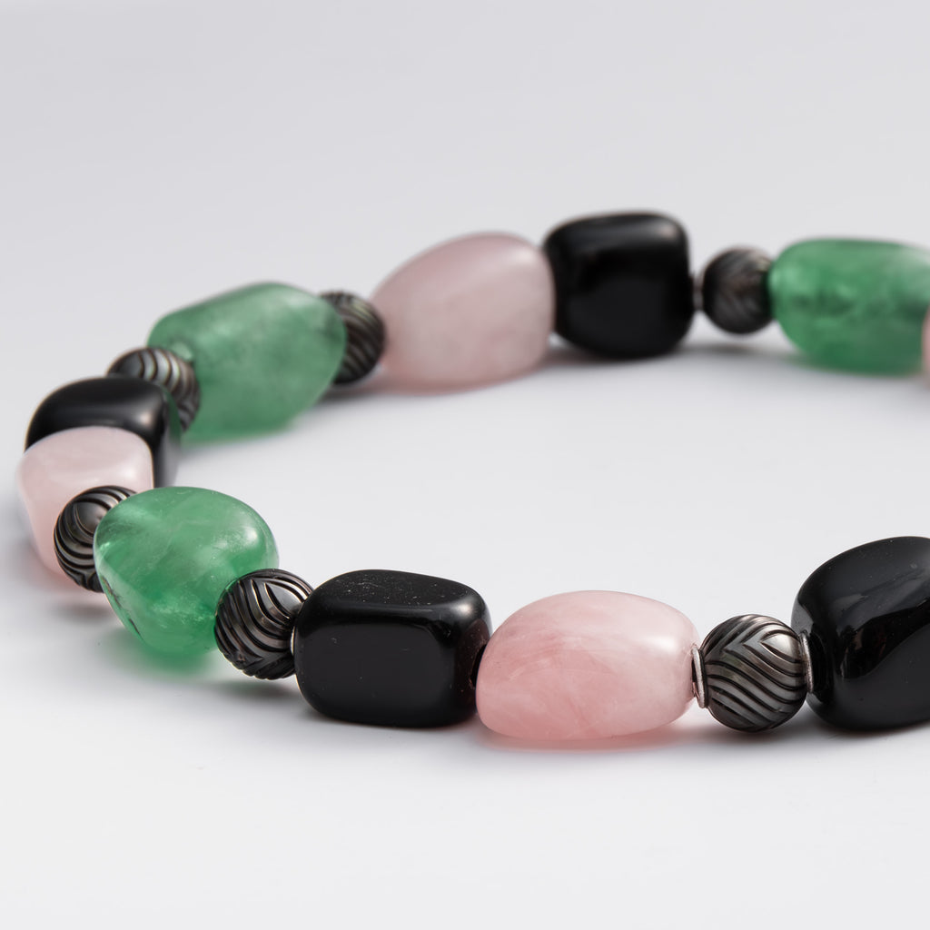 Necklace detail 