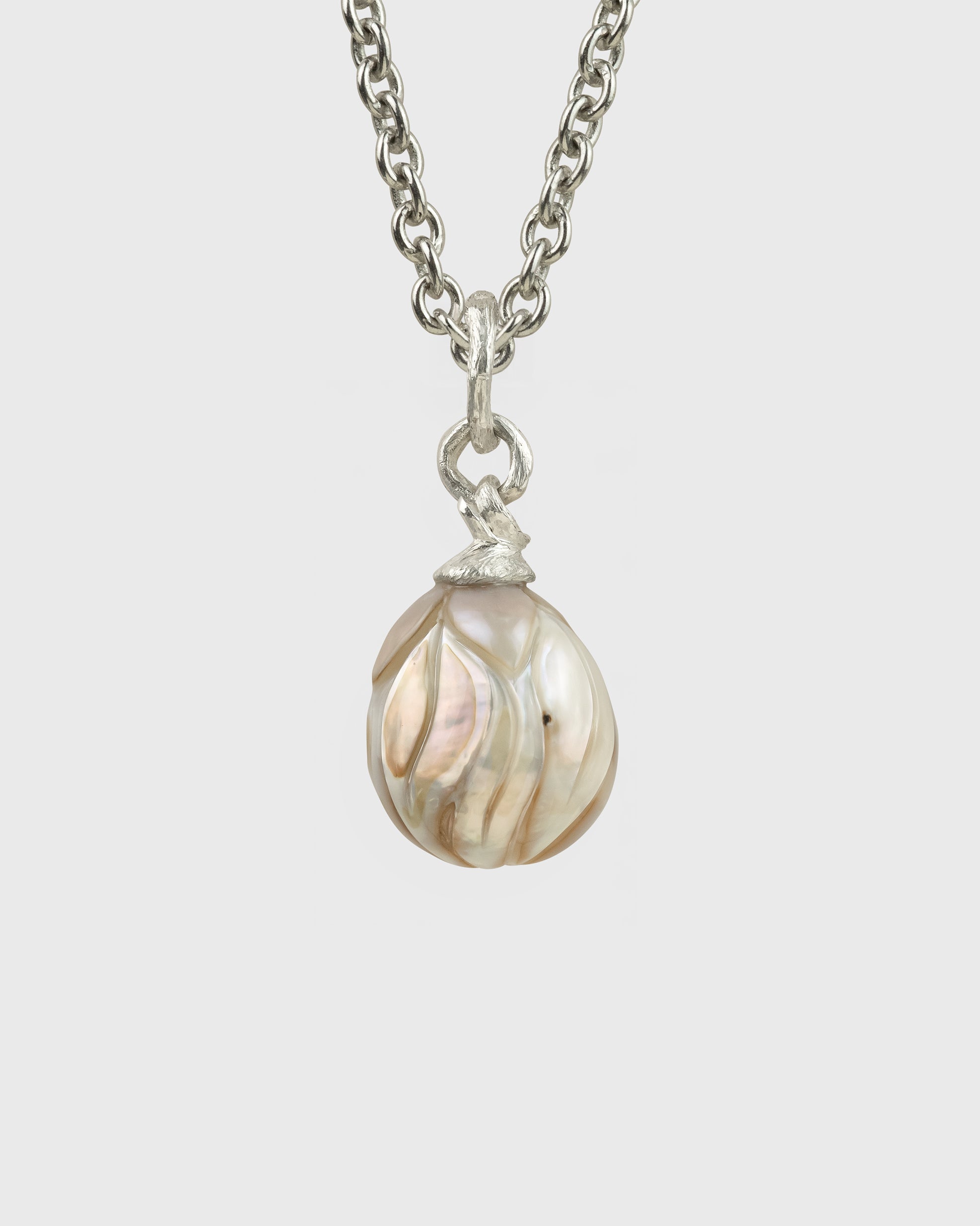 'Moira' Carved 14.1mm Drop Freshwater Pearl Necklace