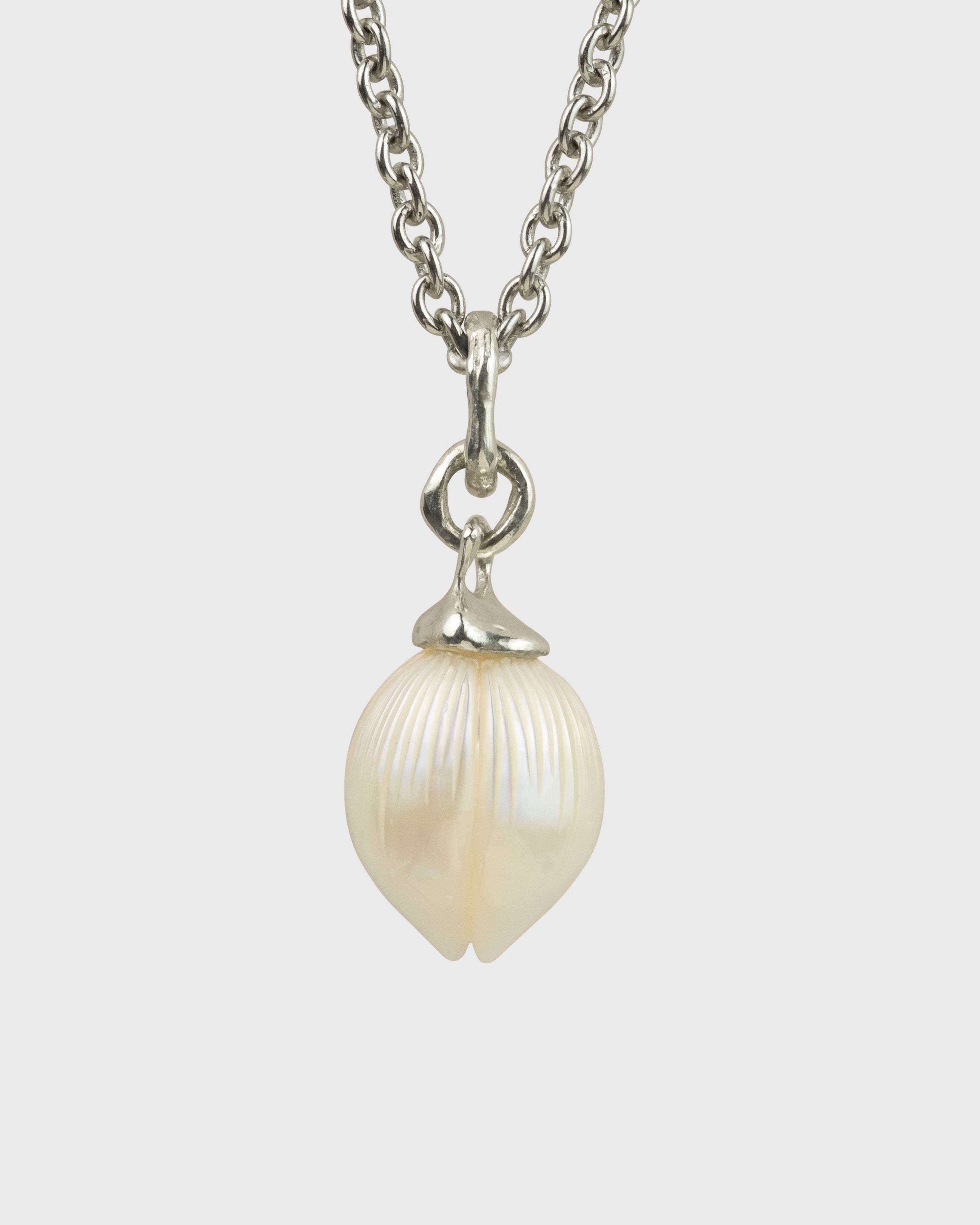 Carved 11.5mm Freshwater Pearl Necklace