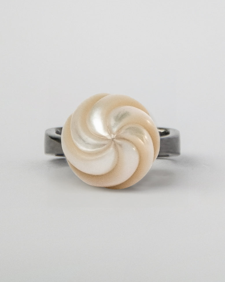Arched Metals Ring with Carved Freshwater Pearl